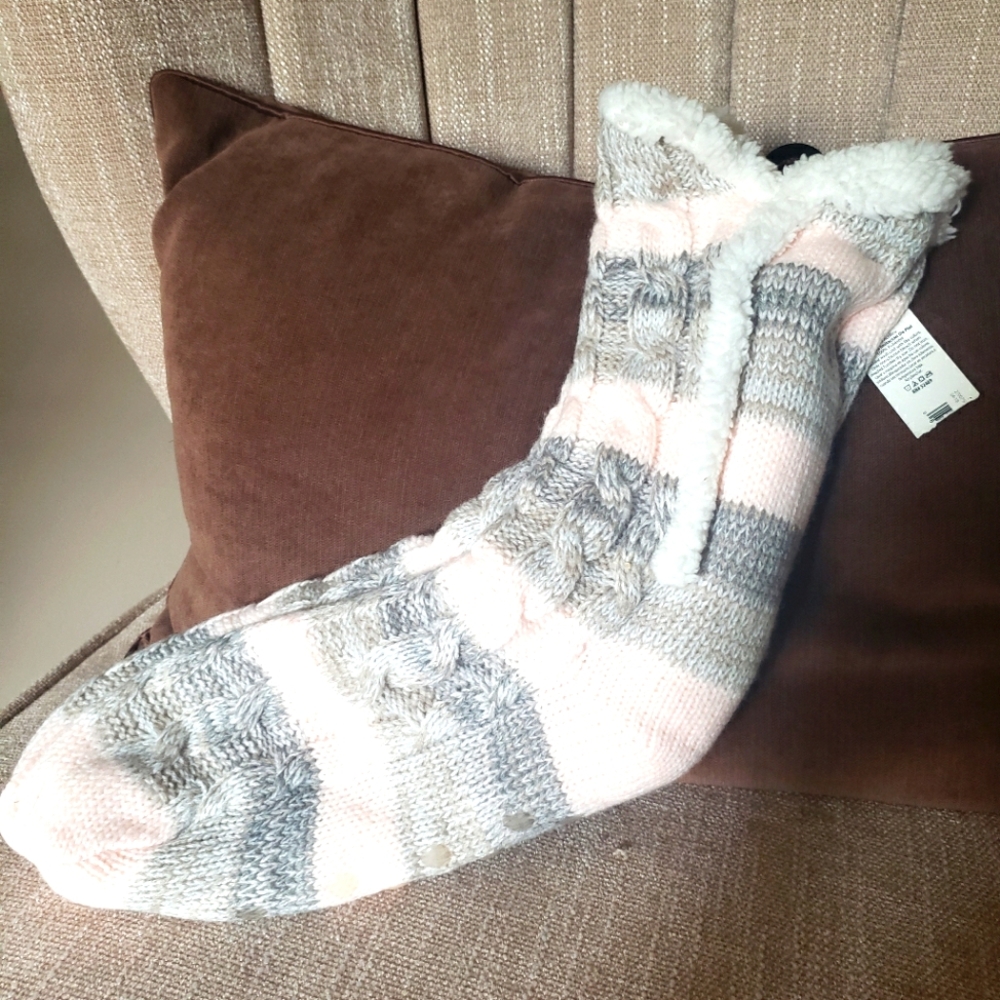 Tall slipper socks